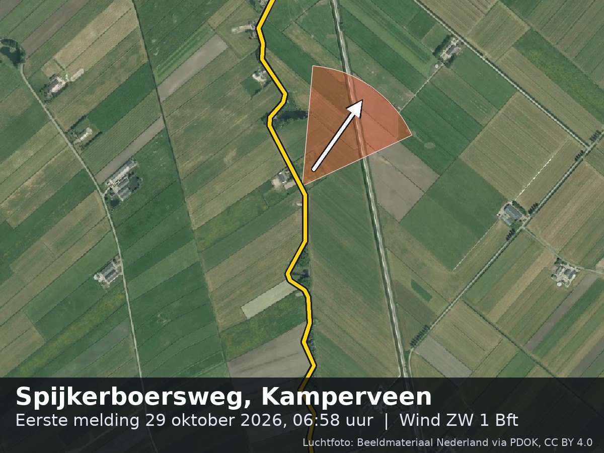 Luchtfoto van de omgeving van de Spijkerboersweg in Kamperveen met windrichting