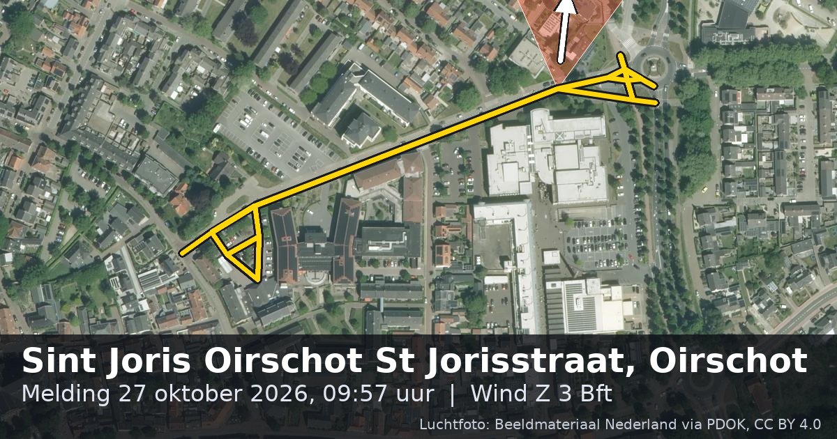 Luchtfoto van de Sint Joris Oirschot St Jorisstraat in Oirschot, met de straat gemarkeerd en een pijl in de windrichting