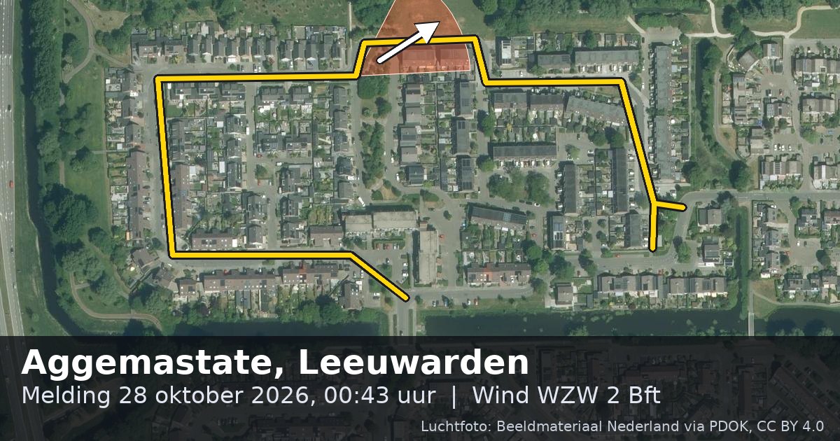 Luchtfoto van de Aggemastate in Leeuwarden, met de straat gemarkeerd en een pijl in de windrichting